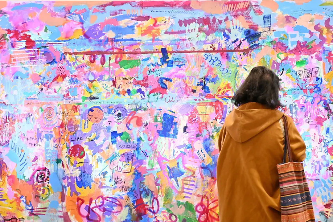 Atomic Actions - Guilherme Atanásio